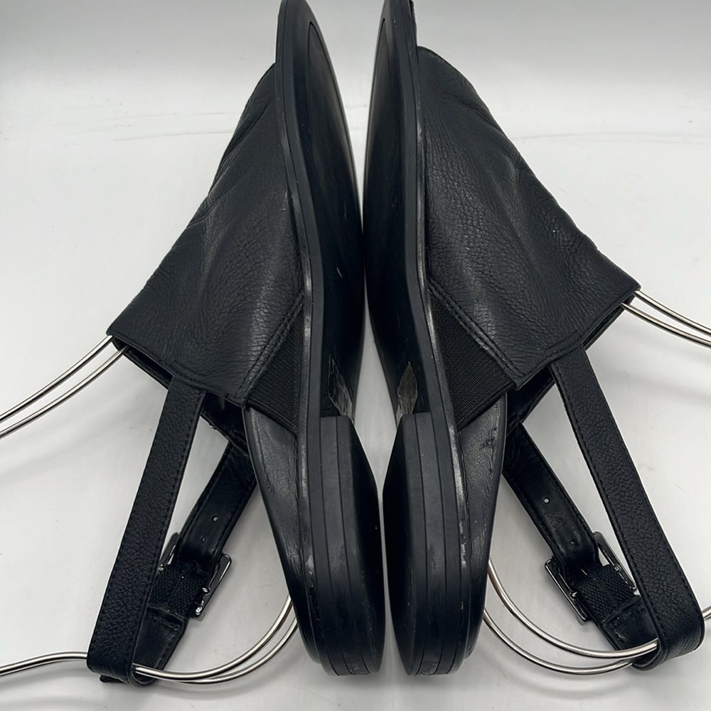 Vionic leather Sz 5 sandal’s EUC black - Picture 3 of 10